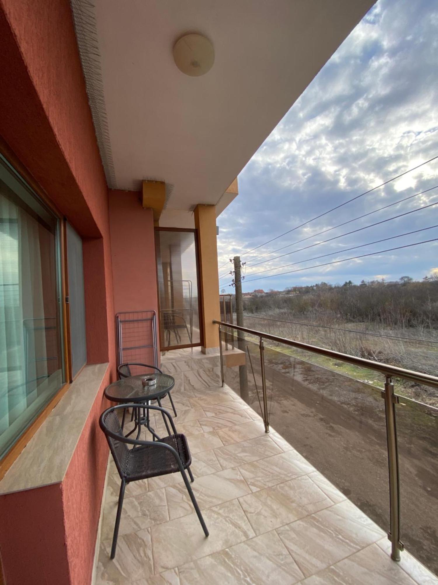 Guest Rooms Wild Duck Ezerets Exterior foto
